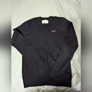 Hollister sweater